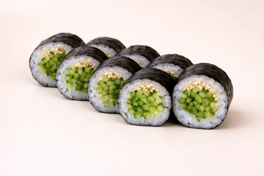 Ролл с огурцом