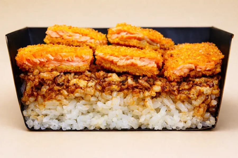 Гохан с лососем в темпуре