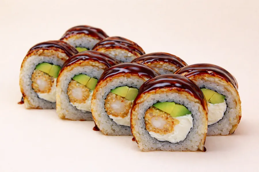 Угорь с жареной креветкой